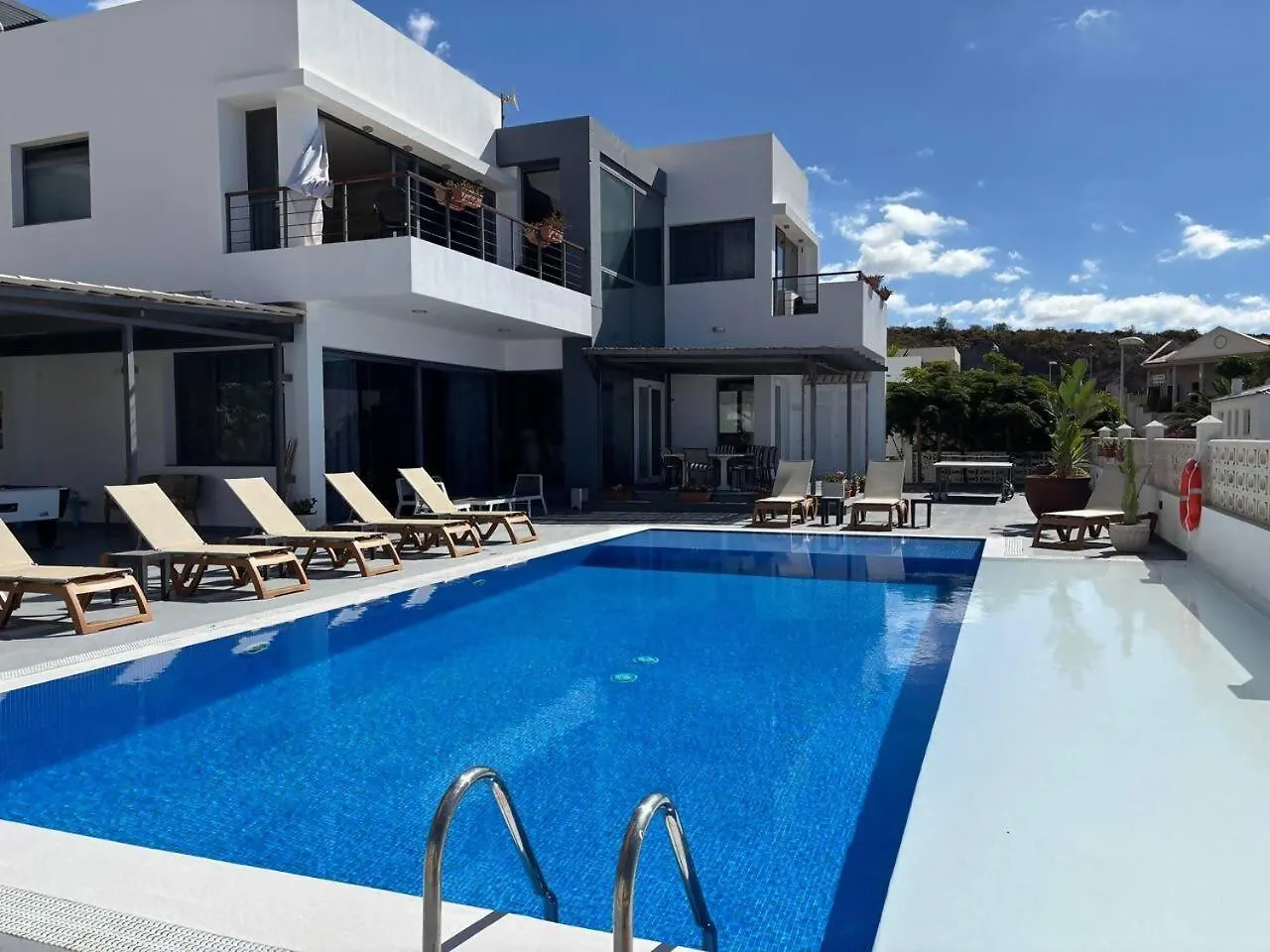 Villa Casa Flamboyant アデヘ